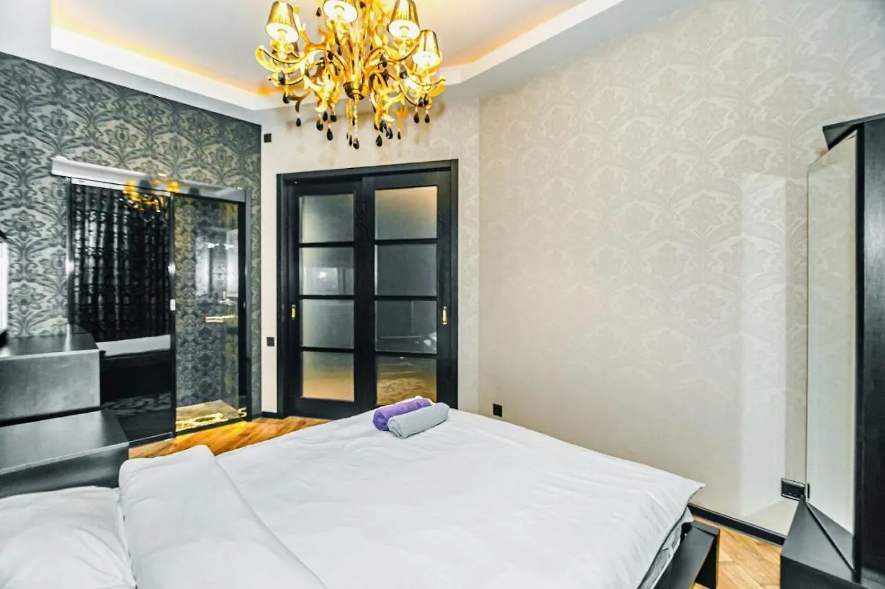 Apartment Baku Delux 2 Rooms